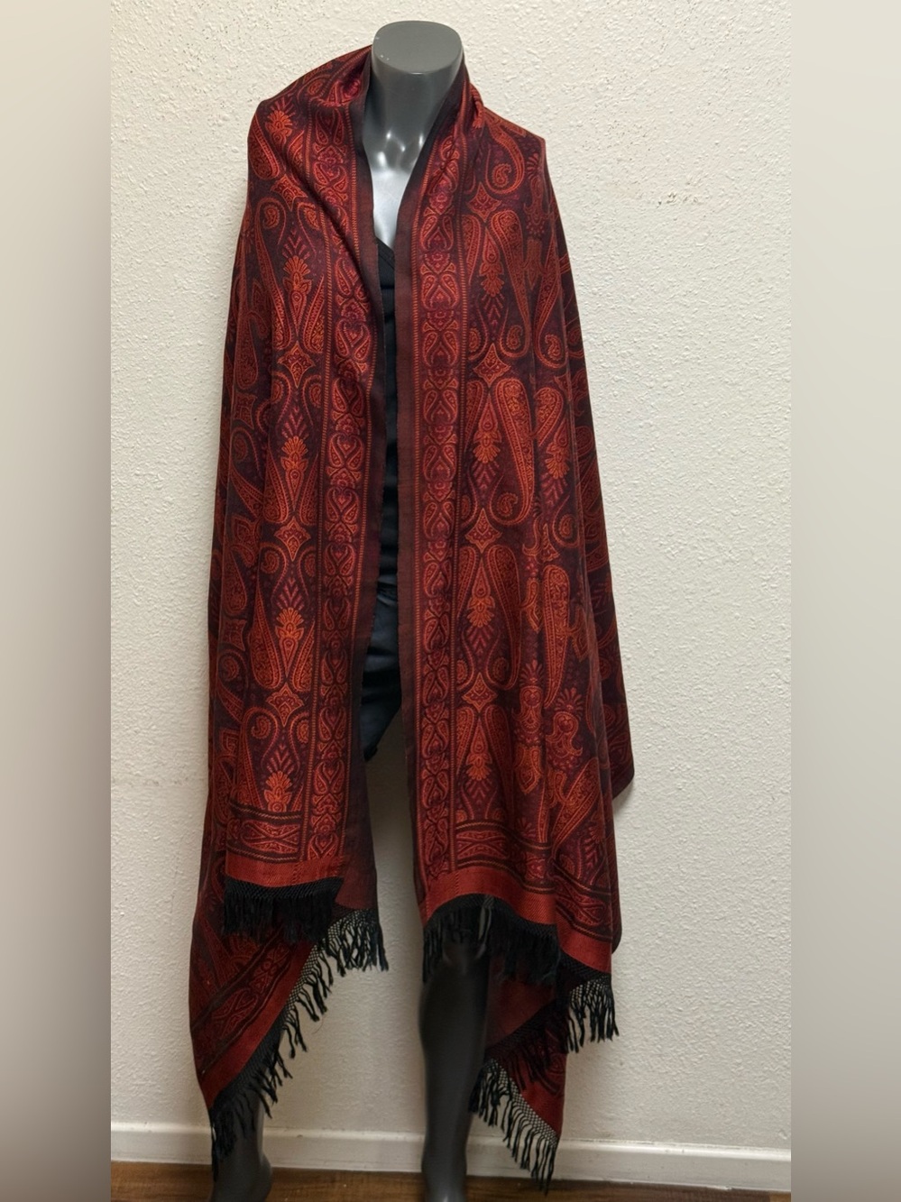 Veda Scarf Classic 100% Silk